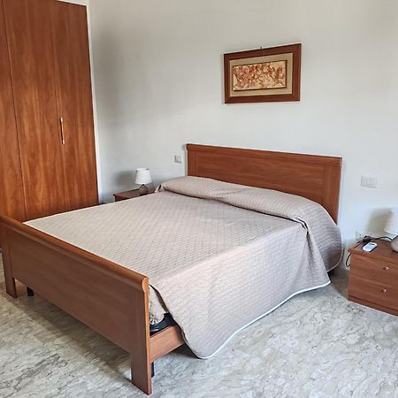 فيلا Casa Via Del Mare فيليي المظهر الخارجي الصورة